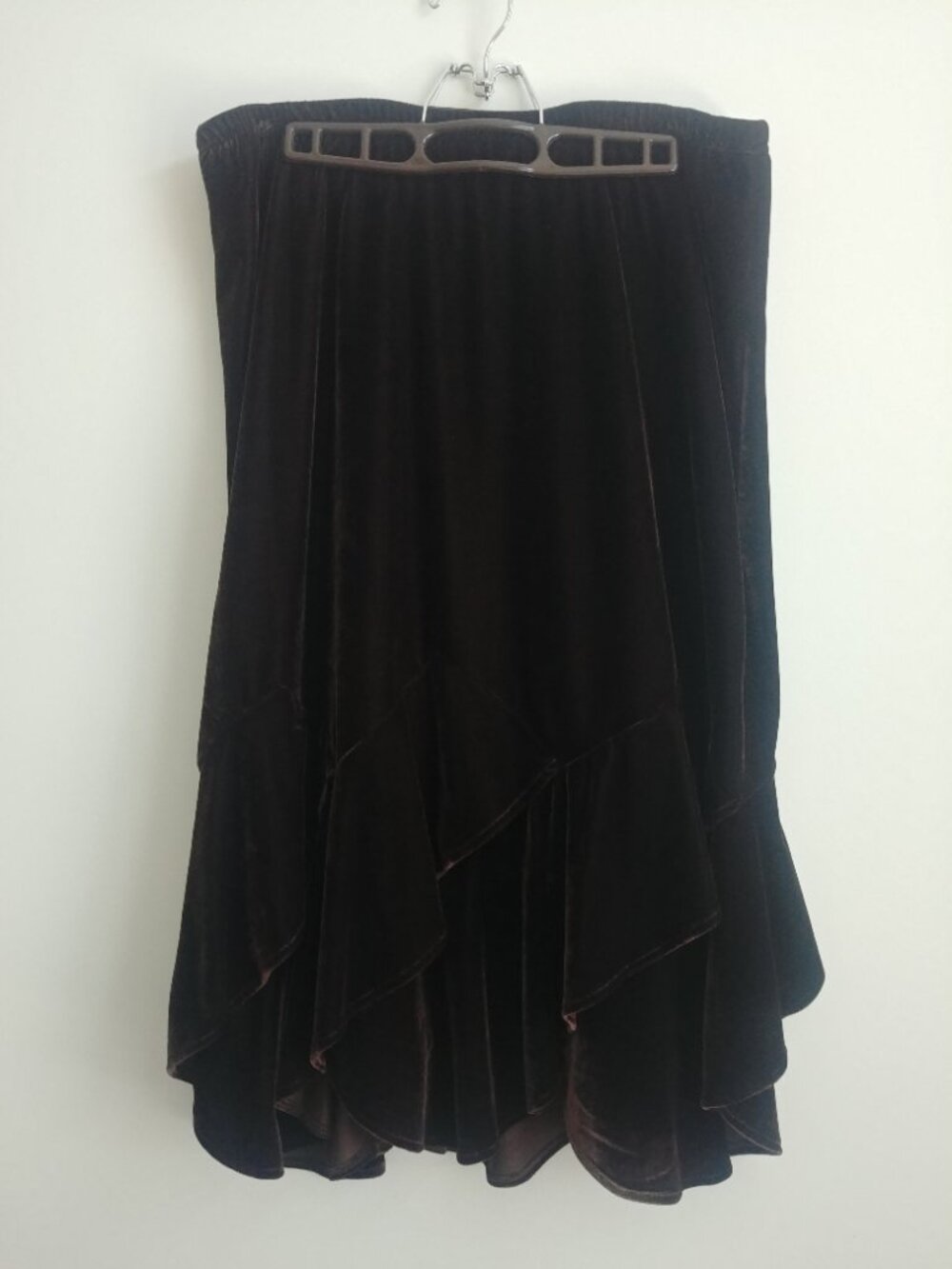 Carroll Reed Large velvet midi skirt dark chocolate brown ruffle hem stretch